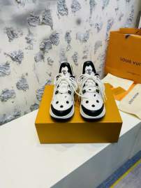 Picture of Louis Vuitton Shoes _SKULVsz35-405cmmnf051217747